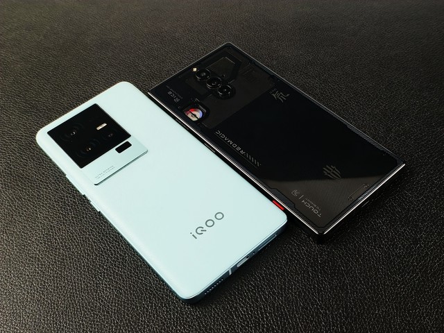 红魔8S Pro+与iQOO 11S游戏手机对比，如何选择？插图